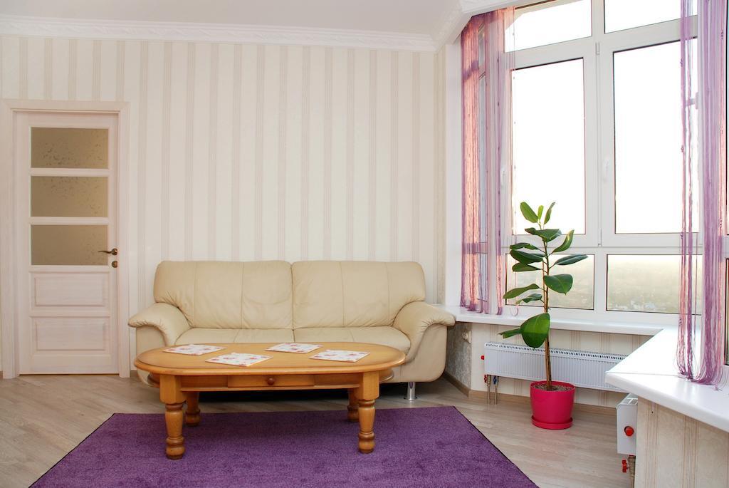 Apartments With Dnipro View Kyjev Pokoj fotografie